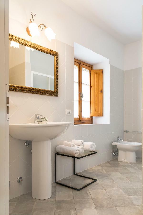 Agriturismo Podere Rondinaio Lamporecchio Extérieur photo